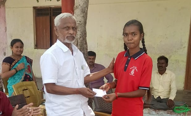 Scholarship distribution 1